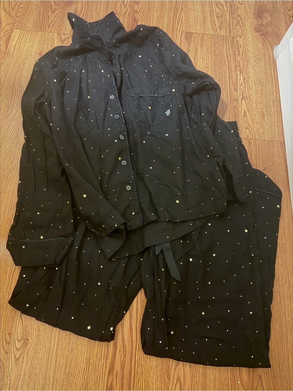 Victoria's Secret Black Star-Print Pajama Set